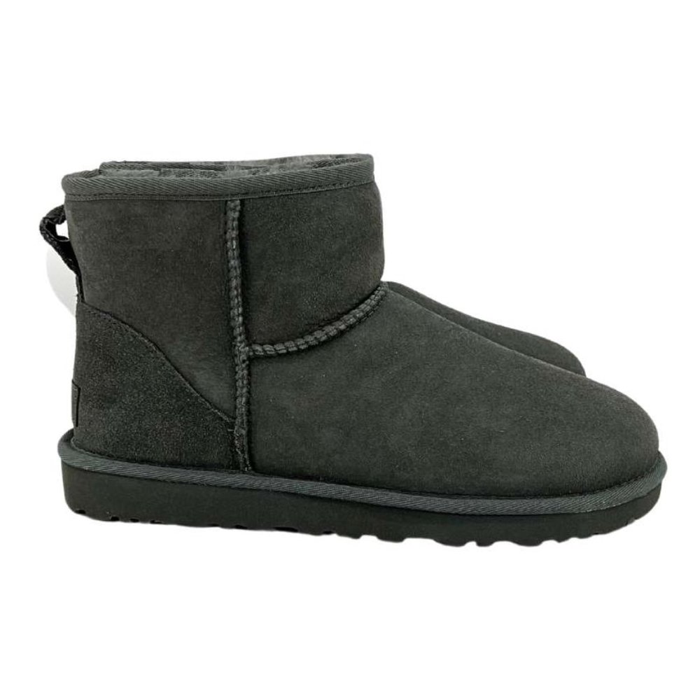 UGG | Women's Classic Mini II Boots | Grey | Size 9